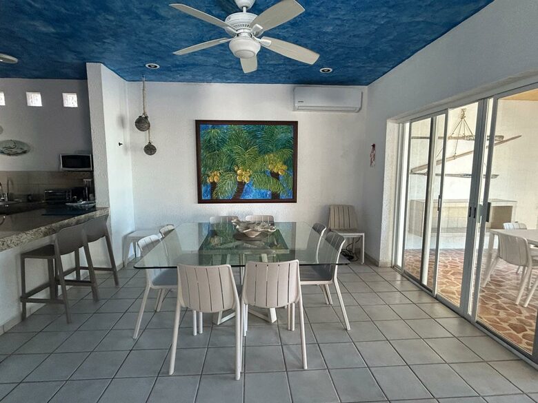 Beach front house with pool in Yucatan - Chicxulub Puerto, Mexico
