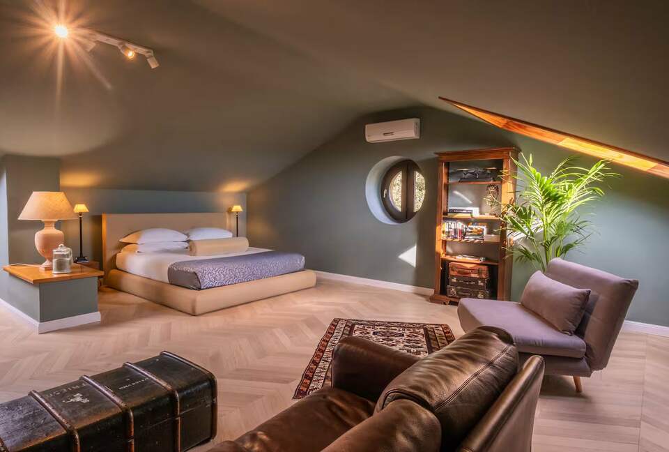 Haus Lixl | 19th-century residence - Trieste, Italy