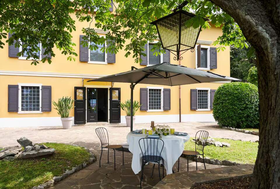 Haus Lixl | 19th-century residence - Trieste, Italy