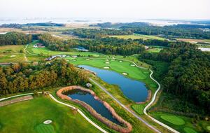 Jack Nicklaus’s designed 18 hole Bayside golf course with amazing view
