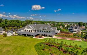 Bayside clubhouse- Signatures restaurant, ballroom, sport games