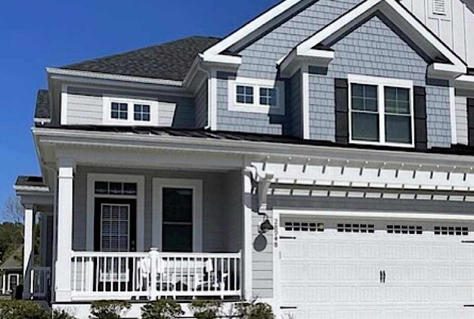 Front view of twin home villa