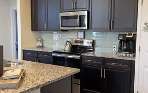 Well equipped kitchen, great for hosting