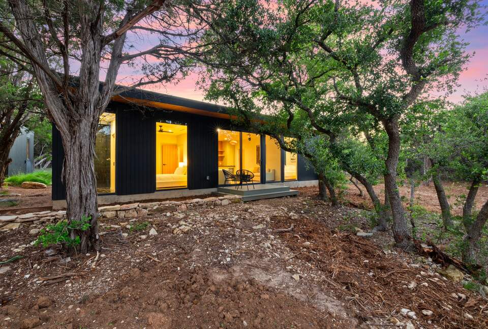 A Japanese-Inspired Hill Country Sanctuary - Driftwood, Texas