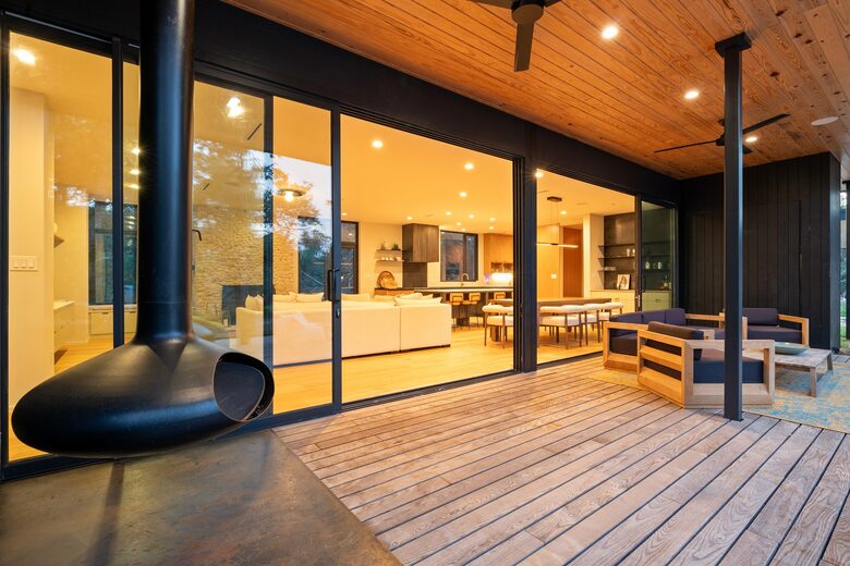 A Japanese-Inspired Hill Country Sanctuary - Driftwood, Texas