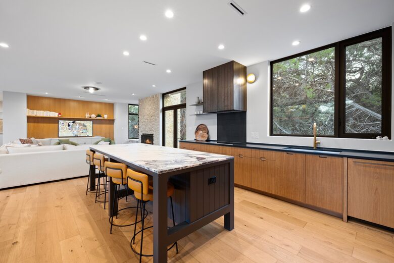 A Japanese-Inspired Hill Country Sanctuary - Driftwood, Texas