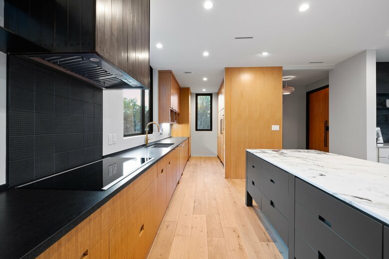 A Japanese-Inspired Hill Country Sanctuary - Driftwood, Texas