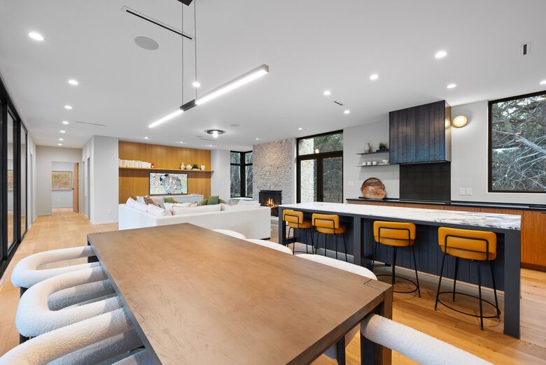 A Japanese-Inspired Hill Country Sanctuary - Driftwood, Texas