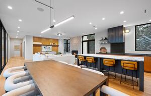 A Japanese-Inspired Hill Country Sanctuary - Driftwood, Texas