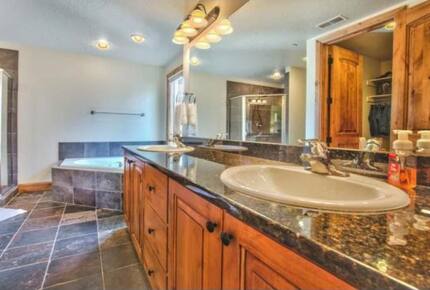 Lakefront Mountain Retreat Near Deer Valley East Gondola - Heber City, Utah