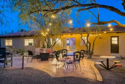 Catalina Foothills Desert Sanctuary - Tucson, Arizona