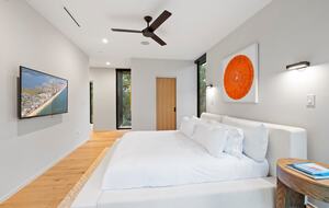 A Japanese-Inspired Hill Country Sanctuary - Driftwood, Texas