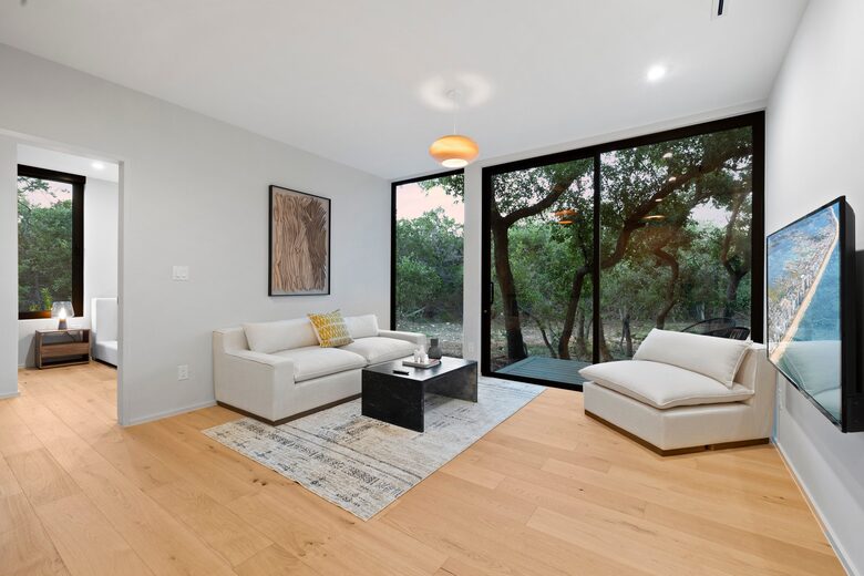 A Japanese-Inspired Hill Country Sanctuary - Driftwood, Texas