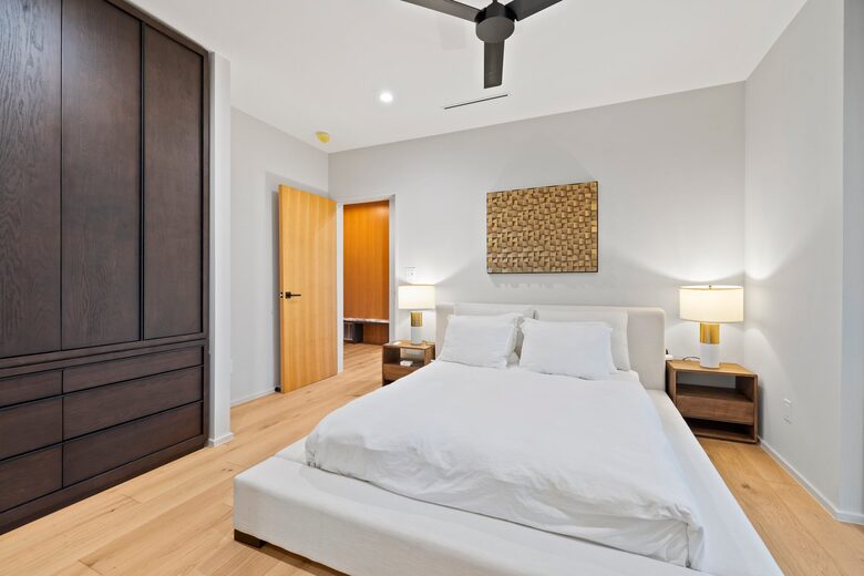 A Japanese-Inspired Hill Country Sanctuary - Driftwood, Texas