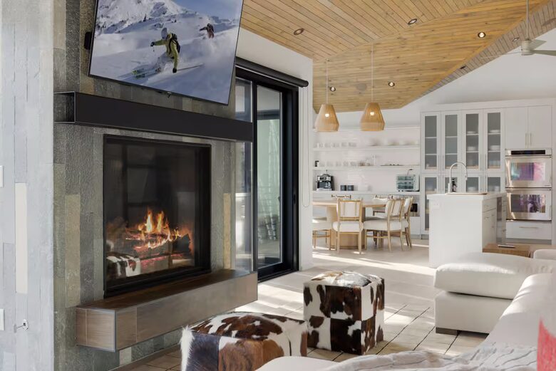 Mountain-View Lodge near Vail Village - Vail, Colorado