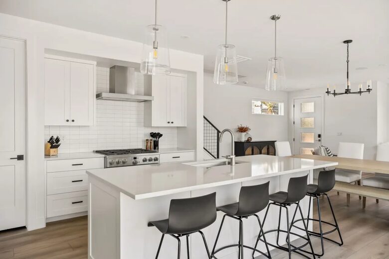 Bright Desert Color Escape Steps from the Lagoon - St. George, Utah