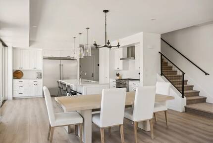 Bright Desert Color Escape Steps from the Lagoon - St. George, Utah