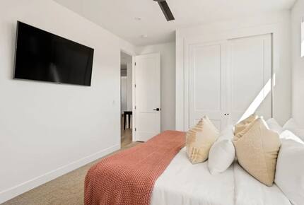 Bright Desert Color Escape Steps from the Lagoon - St. George, Utah