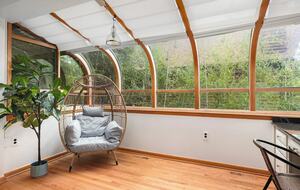 Riverfront Chalet Retreat near Harpers Ferry - Harpers Ferry, West Virginia