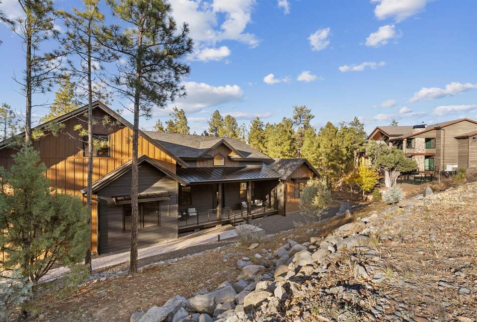 Sage Cabin | Luxury Mountain Home on Torreon Golf Course - Show Low, Arizona
