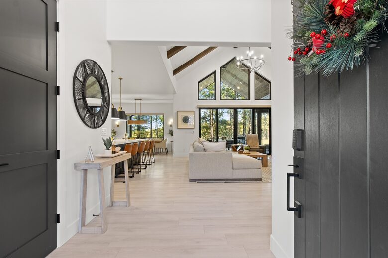 Sage Cabin | Luxury Mountain Home on Torreon Golf Course - Show Low, Arizona