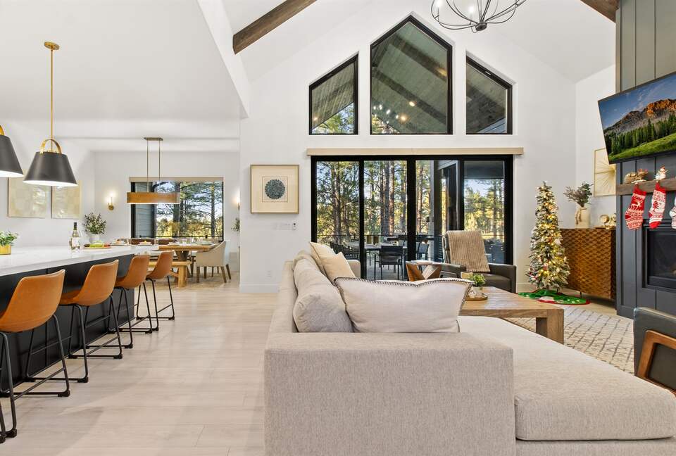 Sage Cabin | Luxury Mountain Home on Torreon Golf Course - Show Low, Arizona