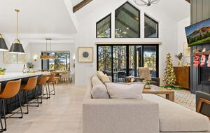 Sage Cabin | Luxury Mountain Home on Torreon Golf Course - Show Low, Arizona