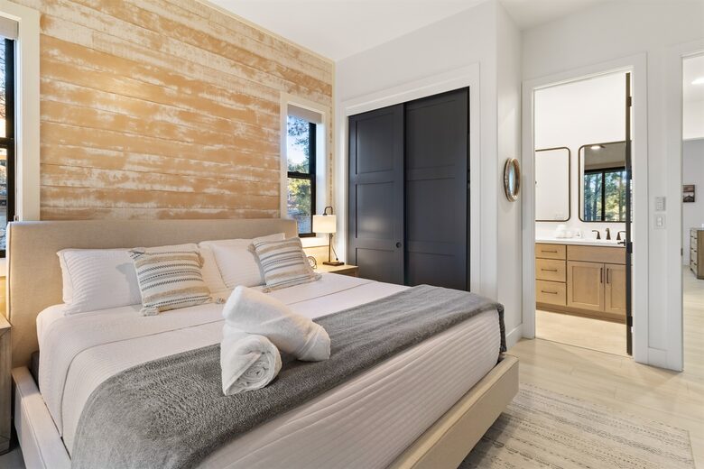 Sage Cabin | Luxury Mountain Home on Torreon Golf Course - Show Low, Arizona