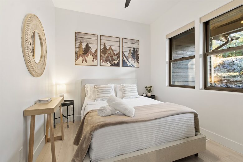 Sage Cabin | Luxury Mountain Home on Torreon Golf Course - Show Low, Arizona