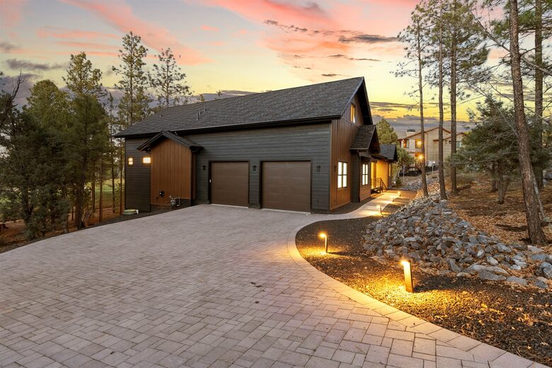 Sage Cabin | Luxury Mountain Home on Torreon Golf Course - Show Low, Arizona