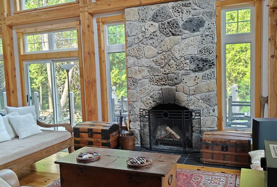 Timber-Frame Waterfront Retreat on Fathom Five National Marine Park - Tobermory, Canada