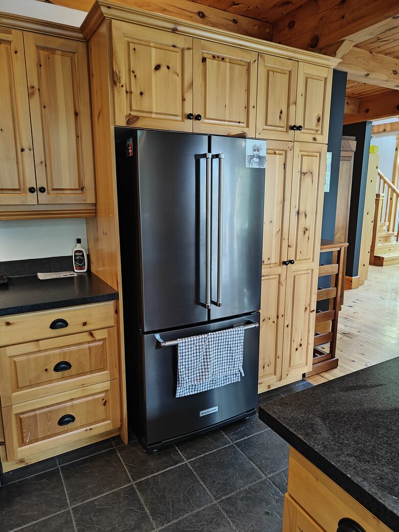 Timber-Frame Waterfront Retreat on Fathom Five National Marine Park - Tobermory, Canada