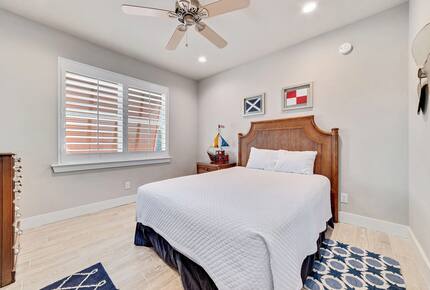 Back Bay Serenity Steps from the Gulf - Gulf Shores, Alabama