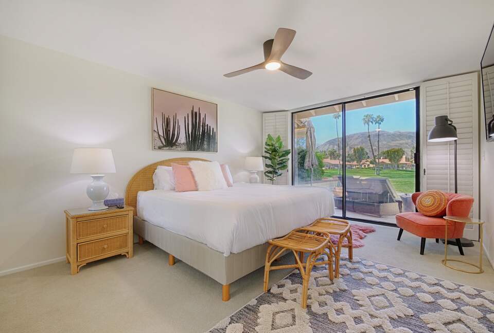 Cheery Palm Desert Retreat Near Golf, Tennis & Coachella - Palm Desert, California