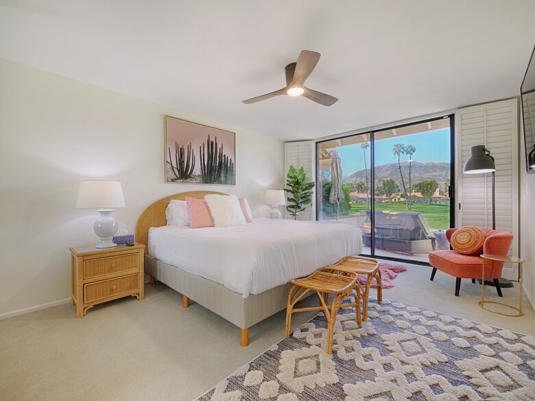 Cheery Palm Desert Retreat Near Golf, Tennis & Coachella - Palm Desert, California