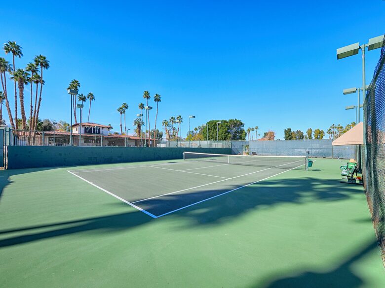 Cheery Palm Desert Retreat Near Golf, Tennis & Coachella - Palm Desert, California