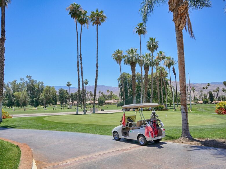 Cheery Palm Desert Retreat Near Golf, Tennis & Coachella - Palm Desert, California