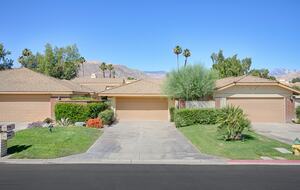 Cheery Palm Desert Retreat Near Golf, Tennis & Coachella - Palm Desert, California