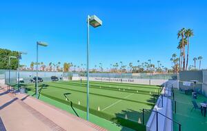 Cheery Palm Desert Retreat Near Golf, Tennis & Coachella - Palm Desert, California