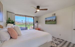 Cheery Palm Desert Retreat Near Golf, Tennis & Coachella - Palm Desert, California