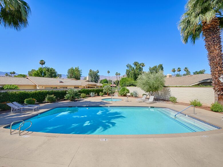 Cheery Palm Desert Retreat Near Golf, Tennis & Coachella - Palm Desert, California