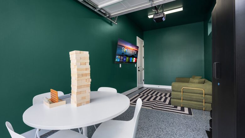 Modern Austin Home Near Downtown - Austin, Texas