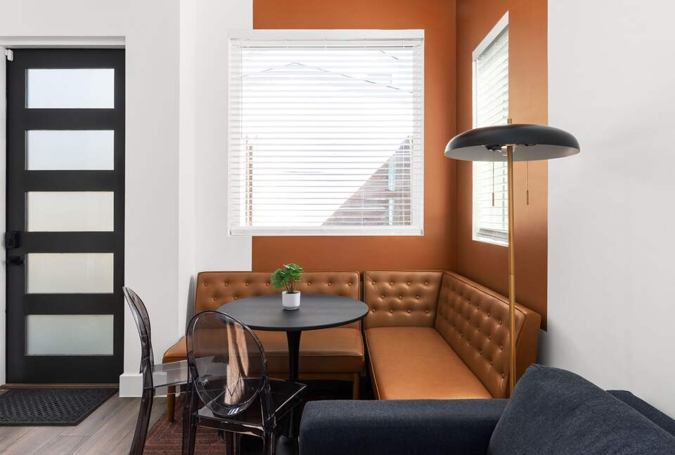 Modern Austin Home Near Downtown - Austin, Texas