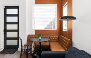 Modern Austin Home Near Downtown - Austin, Texas