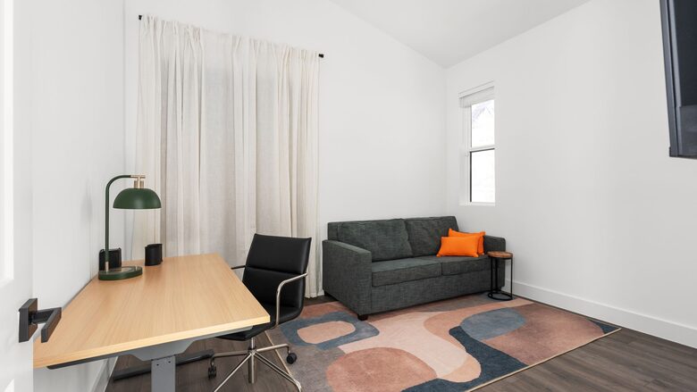 Modern Austin Home Near Downtown - Austin, Texas