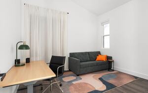 Modern Austin Home Near Downtown - Austin, Texas