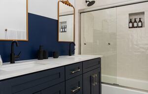 Modern Austin Home Near Downtown - Austin, Texas