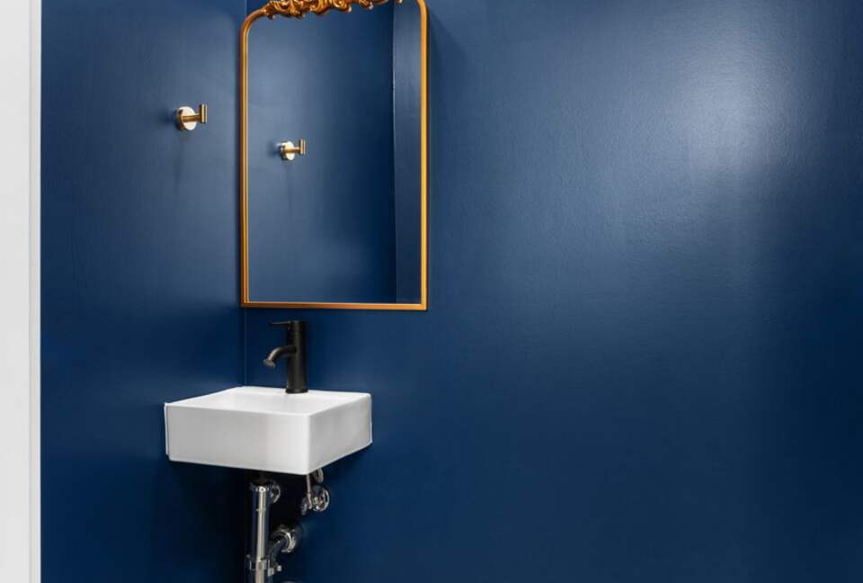 Modern Austin Home Near Downtown - Austin, Texas