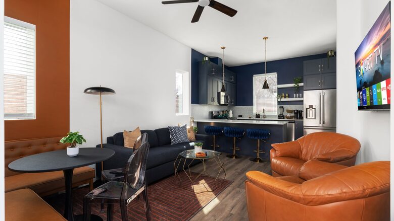 Modern Austin Home Near Downtown - Austin, Texas