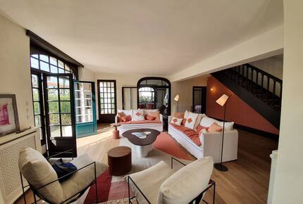 Sophisticated Family Living in Saint-Jean-de-Luz - Saint-Jean-de-Luz, France